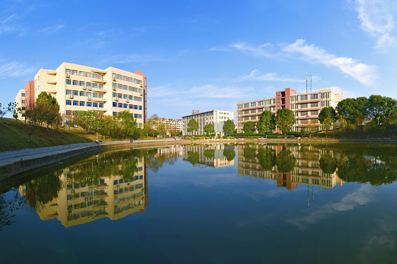 02北湖全景.jpg